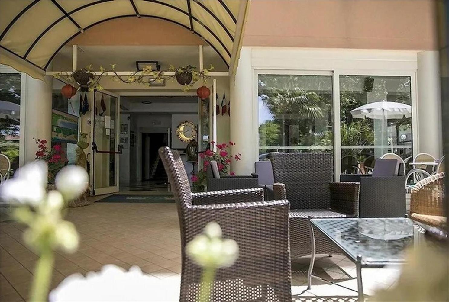 Hotel Milord Cesenatico Eksteriør bilde