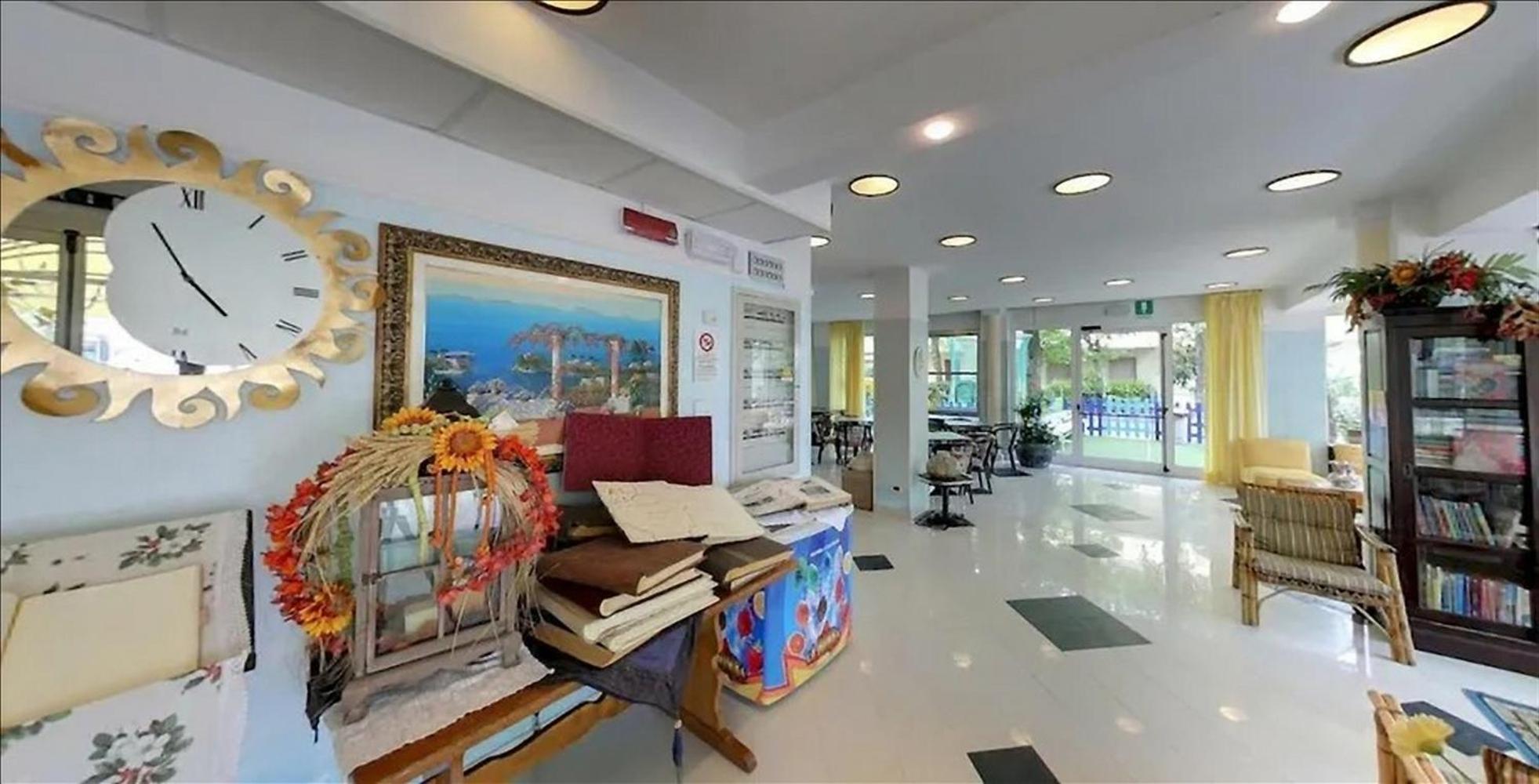 Hotel Milord Cesenatico Eksteriør bilde