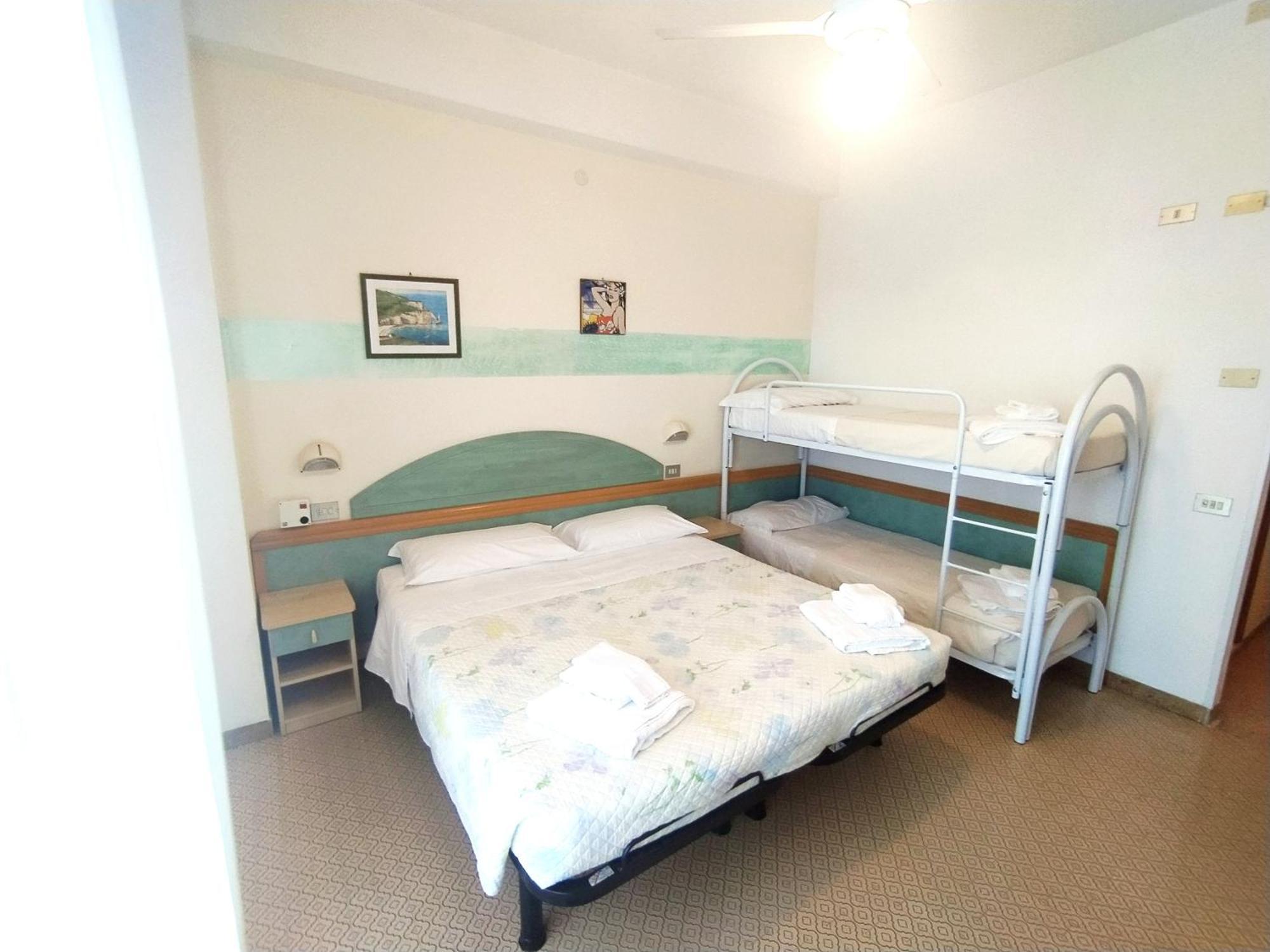 Hotel Milord Cesenatico Eksteriør bilde