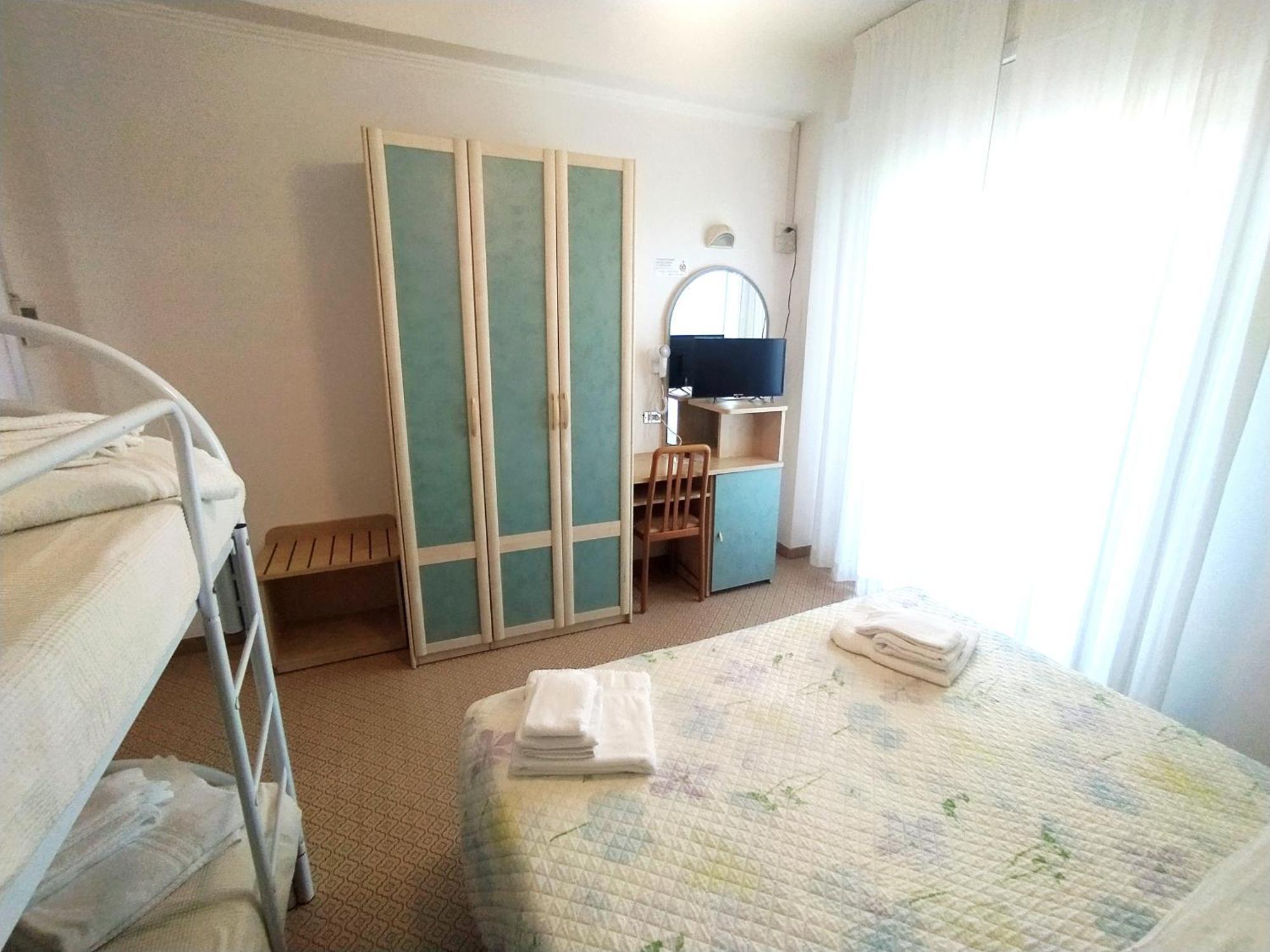 Hotel Milord Cesenatico Eksteriør bilde