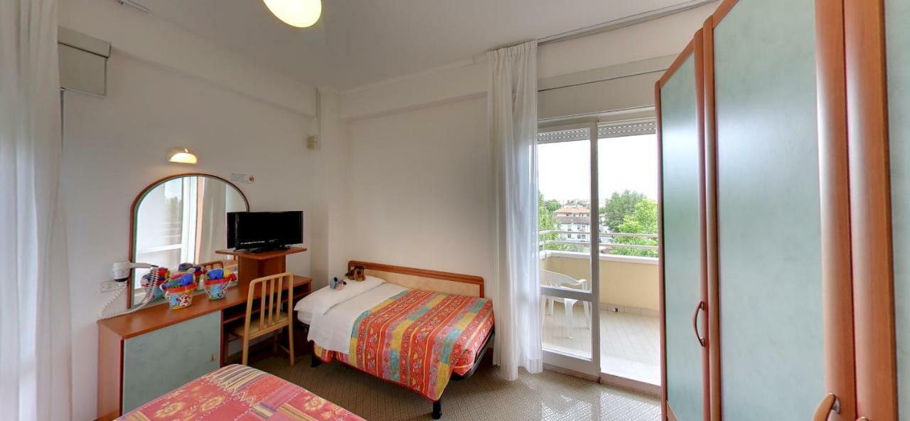 Hotel Milord Cesenatico Eksteriør bilde